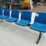 LOTE 414 - 01 LONGARINA DE 05 LUGARES ASSENTO DE PLÁSTICO E BASE DE FERRO. (NO ESTADO) ATENÇÃO! FAZER A VISITAÇÃO ANTES DE ARREMATAR, NÃO SABEMOS SE FUNCIONA. LEILÃO NÃO TEM GARANTIA E NEM DEVOLUÇÃO, SUJEITO A POSSÍVEIS AVARIAS VISÍVEIS/OCULTAS E/OU AUSÊNCIA DE COMPONENTES.