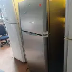 LOTE 402 - 01 GELADEIRA MARCA GE FROST FREE 420 220V. (NO ESTADO) ATENÇÃO! FAZER A VISITAÇÃO ANTES DE ARREMATAR, NÃO SABEMOS SE FUNCIONA. LEILÃO NÃO TEM GARANTIA E NEM DEVOLUÇÃO, SUJEITO A POSSÍVEIS AVARIAS VISÍVEIS/OCULTAS E/OU AUSÊNCIA DE COMPONENTES.