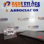 LOTE 309 - 01 NOTEBOOK MARCA DELL. (NO ESTADO) ATENÇÃO! FAZER A VISITAÇÃO ANTES DE ARREMATAR, NÃO SABEMOS SE FUNCIONA. LEILÃO NÃO TEM GARANTIA E NEM DEVOLUÇÃO, SUJEITO A POSSÍVEIS AVARIAS VISÍVEIS/OCULTAS E/OU AUSÊNCIA DE COMPONENTES.