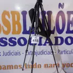 LOTE 415 - 01 TRIPÉ P/CÂMERA MARCA TOMATE(NOVO). (NO ESTADO) ATENÇÃO! FAZER A VISITAÇÃO ANTES DE ARREMATAR, NÃO SABEMOS SE FUNCIONA. LEILÃO NÃO TEM GARANTIA E NEM DEVOLUÇÃO, SUJEITO A POSSÍVEIS AVARIAS VISÍVEIS/OCULTAS E/OU AUSÊNCIA DE COMPONENTES.
