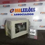 LOTE 239 - 01 IMPRESSORA DE ETIQUETAS TÉRMICA MARCA ZEBRA. (NO ESTADO) ATENÇÃO! FAZER A VISITAÇÃO ANTES DE ARREMATAR, NÃO SABEMOS SE FUNCIONA. LEILÃO NÃO TEM GARANTIA E NEM DEVOLUÇÃO, SUJEITO A POSSÍVEIS AVARIAS VISÍVEIS/OCULTAS E/OU AUSÊNCIA DE COMPONENTES.