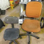 LOTE 349 - 02 CADEIRAS GIRATÓRIAS P/ESCRITÓRIO. (NO ESTADO) ATENÇÃO! FAZER A VISITAÇÃO ANTES DE ARREMATAR, NÃO SABEMOS SE FUNCIONA. LEILÃO NÃO TEM GARANTIA E NEM DEVOLUÇÃO, SUJEITO A POSSÍVEIS AVARIAS VISÍVEIS/OCULTAS E/OU AUSÊNCIA DE COMPONENTES.