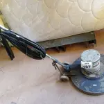 LOTE 187 - 01 ENCERADEIRA MARCA PRIMEPRO MODELO A51. (NO ESTADO) ATENÇÃO! FAZER A VISITAÇÃO ANTES DE ARREMATAR, NÃO SABEMOS SE FUNCIONA. LEILÃO NÃO TEM GARANTIA E NEM DEVOLUÇÃO, SUJEITO A POSSÍVEIS AVARIAS VISÍVEIS/OCULTAS E/OU AUSÊNCIA DE COMPONENTES.