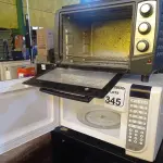 LOTE 345 - 01 FORNO ELÉTRICO MARCA FOGATTI E 01 MICRO-ONDAS MARCA ELECTROLUX. (NO ESTADO) ATENÇÃO! FAZER A VISITAÇÃO ANTES DE ARREMATAR, NÃO SABEMOS SE FUNCIONA. LEILÃO NÃO TEM GARANTIA E NEM DEVOLUÇÃO, SUJEITO A POSSÍVEIS AVARIAS VISÍVEIS/OCULTAS E/OU AUSÊNCIA DE COMPONENTES.
