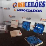LOTE 318 - 05 FITAS ANTIGAS. (NO ESTADO) ATENÇÃO! FAZER A VISITAÇÃO ANTES DE ARREMATAR, NÃO SABEMOS SE FUNCIONA. LEILÃO NÃO TEM GARANTIA E NEM DEVOLUÇÃO, SUJEITO A POSSÍVEIS AVARIAS VISÍVEIS/OCULTAS E/OU AUSÊNCIA DE COMPONENTES.