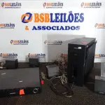 LOTE 337 - 01 HOME-THEATER MARCA PHILIPS. (NO ESTADO) ATENÇÃO! FAZER A VISITAÇÃO ANTES DE ARREMATAR, NÃO SABEMOS SE FUNCIONA. LEILÃO NÃO TEM GARANTIA E NEM DEVOLUÇÃO, SUJEITO A POSSÍVEIS AVARIAS VISÍVEIS/OCULTAS E/OU AUSÊNCIA DE COMPONENTES.