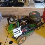 LOTE 387 - 01 MÁQUINA DE CORTAR GRAMA MARCA TRAPP. (NO ESTADO) ATENÇÃO! FAZER A VISITAÇÃO ANTES DE ARREMATAR, NÃO SABEMOS SE FUNCIONA. LEILÃO NÃO TEM GARANTIA E NEM DEVOLUÇÃO, SUJEITO A POSSÍVEIS AVARIAS VISÍVEIS/OCULTAS E/OU AUSÊNCIA DE COMPONENTES.