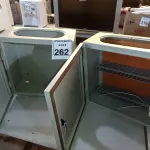 LOTE 262 - 02 CAIXAS DE FERRO P/QUADROS ELÉTRICOS. (NO ESTADO) ATENÇÃO! FAZER A VISITAÇÃO ANTES DE ARREMATAR, NÃO SABEMOS SE FUNCIONA. LEILÃO NÃO TEM GARANTIA E NEM DEVOLUÇÃO, SUJEITO A POSSÍVEIS AVARIAS VISÍVEIS/OCULTAS E/OU AUSÊNCIA DE COMPONENTES.
