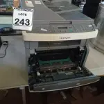 LOTE 243 - 02 IMPRESSORAS MULTIFUNCIONAIS MARCA LEXMARC. (NO ESTADO) ATENÇÃO! FAZER A VISITAÇÃO ANTES DE ARREMATAR, NÃO SABEMOS SE FUNCIONA. LEILÃO NÃO TEM GARANTIA E NEM DEVOLUÇÃO, SUJEITO A POSSÍVEIS AVARIAS VISÍVEIS/OCULTAS E/OU AUSÊNCIA DE COMPONENTES.