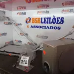 LOTE 312 - 01 HOME-THEATER MARCA SONY. (NO ESTADO) ATENÇÃO! FAZER A VISITAÇÃO ANTES DE ARREMATAR, NÃO SABEMOS SE FUNCIONA. LEILÃO NÃO TEM GARANTIA E NEM DEVOLUÇÃO, SUJEITO A POSSÍVEIS AVARIAS VISÍVEIS/OCULTAS E/OU AUSÊNCIA DE COMPONENTES.