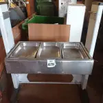 LOTE 478 - 01 SELF-SERVICE INCOMPLETO C/TRÊS CUBAS EM INOX. (NO ESTADO) ATENÇÃO! FAZER A VISITAÇÃO ANTES DE ARREMATAR, NÃO SABEMOS SE FUNCIONA. LEILÃO NÃO TEM GARANTIA E NEM DEVOLUÇÃO, SUJEITO A POSSÍVEIS AVARIAS VISÍVEIS/OCULTAS E/OU AUSÊNCIA DE COMPONENTES.