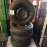 LOTE 462 - 04 PNEUS USADOS C/RODA 225-75-16”. (NO ESTADO) ATENÇÃO! FAZER A VISITAÇÃO ANTES DE ARREMATAR, NÃO SABEMOS SE FUNCIONA. LEILÃO NÃO TEM GARANTIA E NEM DEVOLUÇÃO, SUJEITO A POSSÍVEIS AVARIAS VISÍVEIS/OCULTAS E/OU AUSÊNCIA DE COMPONENTES.
