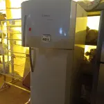 LOTE 401 - 01 GELADEIRA MARCA BOSCH DUPLEX 220V. (NO ESTADO) ATENÇÃO! FAZER A VISITAÇÃO ANTES DE ARREMATAR, NÃO SABEMOS SE FUNCIONA. LEILÃO NÃO TEM GARANTIA E NEM DEVOLUÇÃO, SUJEITO A POSSÍVEIS AVARIAS VISÍVEIS/OCULTAS E/OU AUSÊNCIA DE COMPONENTES.
