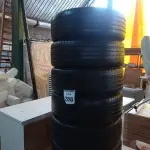 LOTE 288 - 06 PNEUS USADOS 215-55-17. (NO ESTADO) ATENÇÃO! FAZER A VISITAÇÃO ANTES DE ARREMATAR, NÃO SABEMOS SE FUNCIONA. LEILÃO NÃO TEM GARANTIA E NEM DEVOLUÇÃO, SUJEITO A POSSÍVEIS AVARIAS VISÍVEIS/OCULTAS E/OU AUSÊNCIA DE COMPONENTES.