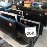 LOTE 268 - 10 MONITORES MARCAS E MODELOS DIVERSOS. (NO ESTADO) ATENÇÃO! FAZER A VISITAÇÃO ANTES DE ARREMATAR, NÃO SABEMOS SE FUNCIONA. LEILÃO NÃO TEM GARANTIA E NEM DEVOLUÇÃO, SUJEITO A POSSÍVEIS AVARIAS VISÍVEIS/OCULTAS E/OU AUSÊNCIA DE COMPONENTES.