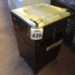 LOTE 439 - 01 FOGÃO A GÁS MARCA REALCE 04 BOCAS C/AVARIAS. (NO ESTADO) ATENÇÃO! FAZER A VISITAÇÃO ANTES DE ARREMATAR, NÃO SABEMOS SE FUNCIONA. LEILÃO NÃO TEM GARANTIA E NEM DEVOLUÇÃO, SUJEITO A POSSÍVEIS AVARIAS VISÍVEIS/OCULTAS E/OU AUSÊNCIA DE COMPONENTES.