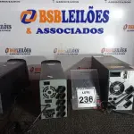 LOTE 236 - 03 NOBREAKS MARCAS E MODELOS DIVERSOS. (NO ESTADO) ATENÇÃO! FAZER A VISITAÇÃO ANTES DE ARREMATAR, NÃO SABEMOS SE FUNCIONA. LEILÃO NÃO TEM GARANTIA E NEM DEVOLUÇÃO, SUJEITO A POSSÍVEIS AVARIAS VISÍVEIS/OCULTAS E/OU AUSÊNCIA DE COMPONENTES.