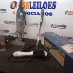 LOTE 253 - 01 ESCOVA ELETRICA, 01 CHAPINHA E 01 ASPIRADOR DE PÓ PORTÁTIL MARCAS E MODELOS DIVERSOS. (NO ESTADO) ATENÇÃO! FAZER A VISITAÇÃO ANTES DE ARREMATAR, NÃO SABEMOS SE FUNCIONA. LEILÃO NÃO TEM GARANTIA E NEM DEVOLUÇÃO, SUJEITO A POSSÍVEIS AVARIAS VISÍVEIS/OCULTAS E/OU AUSÊNCIA DE COMPONENTES.