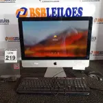 LOTE 219 - 01 IMAC CORE2 DUO, 2GB RAM, HD 1 TB C/TECLADO E MOUSE. (NO ESTADO) ATENÇÃO! FAZER A VISITAÇÃO ANTES DE ARREMATAR, NÃO SABEMOS SE FUNCIONA. LEILÃO NÃO TEM GARANTIA E NEM DEVOLUÇÃO, SUJEITO A POSSÍVEIS AVARIAS VISÍVEIS/OCULTAS E/OU AUSÊNCIA DE COMPONENTES.