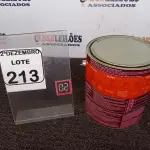 LOTE 213 - 01 LATA DE TINTA COR BRILHANTE PLATINA MARCA SUVINIL 3,6L P/METAIS. (NO ESTADO) ATENÇÃO! FAZER A VISITAÇÃO ANTES DE ARREMATAR, NÃO SABEMOS SE FUNCIONA. LEILÃO NÃO TEM GARANTIA E NEM DEVOLUÇÃO, SUJEITO A POSSÍVEIS AVARIAS VISÍVEIS/OCULTAS E/OU AUSÊNCIA DE COMPONENTES.