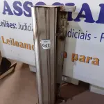 LOTE 047 - 01 PORTA DE ROLAR DE FERRO. (NO ESTADO) ATENÇÃO! FAZER A VISITAÇÃO ANTES DE ARREMATAR, NÃO SABEMOS SE FUNCIONA. LEILÃO NÃO TEM GARANTIA E NEM DEVOLUÇÃO, SUJEITO A POSSÍVEIS AVARIAS VISÍVEIS/OCULTAS E/OU AUSÊNCIA DE COMPONENTES.
