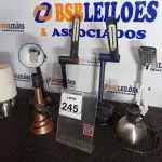 LOTE 245 - 01 LOTE C/VÁRIAS LUMINÁRIAS E ABAJURES MARCAS E MODELOS DIVERSOS. (NO ESTADO) ATENÇÃO! FAZER A VISITAÇÃO ANTES DE ARREMATAR, NÃO SABEMOS SE FUNCIONA. LEILÃO NÃO TEM GARANTIA E NEM DEVOLUÇÃO, SUJEITO A POSSÍVEIS AVARIAS VISÍVEIS/OCULTAS E/OU AUSÊNCIA DE COMPONENTES.