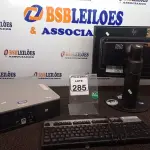 LOTE 285 - 01 CPU MARCA HP, 01 MONITOR MARCA HP C/TECLADO E MOUSE. (NO ESTADO) ATENÇÃO! FAZER A VISITAÇÃO ANTES DE ARREMATAR, NÃO SABEMOS SE FUNCIONA. LEILÃO NÃO TEM GARANTIA E NEM DEVOLUÇÃO, SUJEITO A POSSÍVEIS AVARIAS VISÍVEIS/OCULTAS E/OU AUSÊNCIA DE COMPONENTES.