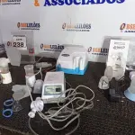 LOTE 238 - 03 INALADORES ULTRASSÓNICOS MARCAS E MODELOS DIVERSOS E 01 INTERFONE MARCA TEVAR. (NO ESTADO) ATENÇÃO! FAZER A VISITAÇÃO ANTES DE ARREMATAR, NÃO SABEMOS SE FUNCIONA. LEILÃO NÃO TEM GARANTIA E NEM DEVOLUÇÃO, SUJEITO A POSSÍVEIS AVARIAS VISÍVEIS/OCULTAS E/OU AUSÊNCIA DE COMPONENTES.