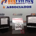 LOTE 005 - 02 IMPRESSORAS DE CUPOM FISCAL MARCA BEMATECH. (NO ESTADO) ATENÇÃO! FAZER A VISITAÇÃO ANTES DE ARREMATAR, NÃO SABEMOS SE FUNCIONA. LEILÃO NÃO TEM GARANTIA E NEM DEVOLUÇÃO, SUJEITO A POSSÍVEIS AVARIAS VISÍVEIS/OCULTAS E/OU AUSÊNCIA DE COMPONENTES.