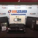 LOTE 135 - 04 ALL IN ONE MARCAS E MODELOS DIVERSOS P/RETIRADA DE PEÇAS. (NO ESTADO) ATENÇÃO! FAZER A VISITAÇÃO ANTES DE ARREMATAR, NÃO SABEMOS SE FUNCIONA. LEILÃO NÃO TEM GARANTIA E NEM DEVOLUÇÃO, SUJEITO A POSSÍVEIS AVARIAS VISÍVEIS/OCULTAS E/OU AUSÊNCIA DE COMPONENTES.