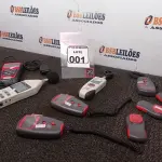 LOTE 001 - 01 DECIBELÍMETRO, 02 LUXÍMETROS E 01 SCANNER DE CARRO. (NO ESTADO) ATENÇÃO! FAZER A VISITAÇÃO ANTES DE ARREMATAR, NÃO SABEMOS SE FUNCIONA. LEILÃO NÃO TEM GARANTIA E NEM DEVOLUÇÃO, SUJEITO A POSSÍVEIS AVARIAS VISÍVEIS/OCULTAS E/OU AUSÊNCIA DE COMPONENTES.