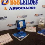 LOTE 266 - 05 FITAS P/GRAVADOR DE ROLOS ANTIGAS. (NO ESTADO) ATENÇÃO! FAZER A VISITAÇÃO ANTES DE ARREMATAR, NÃO SABEMOS SE FUNCIONA. LEILÃO NÃO TEM GARANTIA E NEM DEVOLUÇÃO, SUJEITO A POSSÍVEIS AVARIAS VISÍVEIS/OCULTAS E/OU AUSÊNCIA DE COMPONENTES.