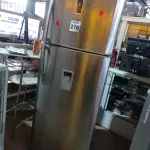 LOTE 276 - 01 GELADEIRA MARCA BOSCH. (NO ESTADO) ATENÇÃO! FAZER A VISITAÇÃO ANTES DE ARREMATAR, NÃO SABEMOS SE FUNCIONA. LEILÃO NÃO TEM GARANTIA E NEM DEVOLUÇÃO, SUJEITO A POSSÍVEIS AVARIAS VISÍVEIS/OCULTAS E/OU AUSÊNCIA DE COMPONENTES.