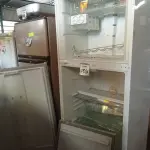LOTE 466 - 01 GELADEIRA MARCA BOSCH P/RETIRADA DE PEÇAS. (NO ESTADO) ATENÇÃO! FAZER A VISITAÇÃO ANTES DE ARREMATAR, NÃO SABEMOS SE FUNCIONA. LEILÃO NÃO TEM GARANTIA E NEM DEVOLUÇÃO, SUJEITO A POSSÍVEIS AVARIAS VISÍVEIS/OCULTAS E/OU AUSÊNCIA DE COMPONENTES.