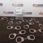 LOTE 411 - 10 ALGEMAS EM METAL. (NO ESTADO) ATENÇÃO! FAZER A VISITAÇÃO ANTES DE ARREMATAR, NÃO SABEMOS SE FUNCIONA. LEILÃO NÃO TEM GARANTIA E NEM DEVOLUÇÃO, SUJEITO A POSSÍVEIS AVARIAS VISÍVEIS/OCULTAS E/OU AUSÊNCIA DE COMPONENTES.