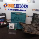 LOTE 384 - 03 MALETAS VAZIAS P/FERRAMENTAS MARCAS E MODELOS DIVERSOS. (NO ESTADO) ATENÇÃO! FAZER A VISITAÇÃO ANTES DE ARREMATAR, NÃO SABEMOS SE FUNCIONA. LEILÃO NÃO TEM GARANTIA E NEM DEVOLUÇÃO, SUJEITO A POSSÍVEIS AVARIAS VISÍVEIS/OCULTAS E/OU AUSÊNCIA DE COMPONENTES.