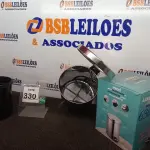 LOTE 330 - 01 LIXEIRA EM INOX COM PEDAL 12L MARCA MOOD. (NO ESTADO) ATENÇÃO! FAZER A VISITAÇÃO ANTES DE ARREMATAR, NÃO SABEMOS SE FUNCIONA. LEILÃO NÃO TEM GARANTIA E NEM DEVOLUÇÃO, SUJEITO A POSSÍVEIS AVARIAS VISÍVEIS/OCULTAS E/OU AUSÊNCIA DE COMPONENTES.