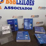 LOTE 080 - 05 REFLETORES LED AMBIENTE EXTERNO 100W. (NOVO), (NO ESTADO) ATENÇÃO! FAZER A VISITAÇÃO ANTES DE ARREMATAR, NÃO SABEMOS SE FUNCIONA. LEILÃO NÃO TEM GARANTIA E NEM DEVOLUÇÃO, SUJEITO A POSSÍVEIS AVARIAS VISÍVEIS/OCULTAS E/OU AUSÊNCIA DE COMPONENTES.
