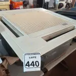 LOTE 440 - 01 EVAPORADORA DE TETO K7 MARCA YORK. (NO ESTADO) ATENÇÃO! FAZER A VISITAÇÃO ANTES DE ARREMATAR, NÃO SABEMOS SE FUNCIONA. LEILÃO NÃO TEM GARANTIA E NEM DEVOLUÇÃO, SUJEITO A POSSÍVEIS AVARIAS VISÍVEIS/OCULTAS E/OU AUSÊNCIA DE COMPONENTES.