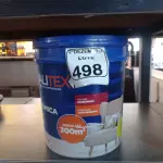 LOTE 498 - 01 GALÃO DE TINTA MARCA QUALITEX 18. (NO ESTADO) ATENÇÃO! FAZER A VISITAÇÃO ANTES DE ARREMATAR, NÃO SABEMOS SE FUNCIONA. LEILÃO NÃO TEM GARANTIA E NEM DEVOLUÇÃO, SUJEITO A POSSÍVEIS AVARIAS VISÍVEIS/OCULTAS E/OU AUSÊNCIA DE COMPONENTES.