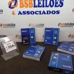 LOTE 120 - 05 REFLETORES LED AMBIENTE EXTERNO 100W. (NOVO), (NO ESTADO) ATENÇÃO! FAZER A VISITAÇÃO ANTES DE ARREMATAR, NÃO SABEMOS SE FUNCIONA. LEILÃO NÃO TEM GARANTIA E NEM DEVOLUÇÃO, SUJEITO A POSSÍVEIS AVARIAS VISÍVEIS/OCULTAS E/OU AUSÊNCIA DE COMPONENTES.