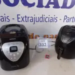 LOTE 333 - 01 MÁQUINA DE FAZER PÃO E 01 AIR FRYER MARCAS E MODELOS DIVERSOS. (NO ESTADO) ATENÇÃO! FAZER A VISITAÇÃO ANTES DE ARREMATAR, NÃO SABEMOS SE FUNCIONA. LEILÃO NÃO TEM GARANTIA E NEM DEVOLUÇÃO, SUJEITO A POSSÍVEIS AVARIAS VISÍVEIS/OCULTAS E/OU AUSÊNCIA DE COMPONENTES.
