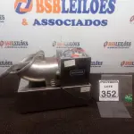 LOTE 352 - 01 TRITURADOR DE GELO MARCA METVISA. (NO ESTADO) ATENÇÃO! FAZER A VISITAÇÃO ANTES DE ARREMATAR, NÃO SABEMOS SE FUNCIONA. LEILÃO NÃO TEM GARANTIA E NEM DEVOLUÇÃO, SUJEITO A POSSÍVEIS AVARIAS VISÍVEIS/OCULTAS E/OU AUSÊNCIA DE COMPONENTES.