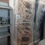 LOTE 462 - 01 CAMA BOX P/SOLTEIRO. (NO ESTADO) ATENÇÃO! FAZER A VISITAÇÃO ANTES DE ARREMATAR, NÃO SABEMOS SE FUNCIONA. LEILÃO NÃO TEM GARANTIA E NEM DEVOLUÇÃO, SUJEITO A POSSÍVEIS AVARIAS VISÍVEIS/OCULTAS E/OU AUSÊNCIA DE COMPONENTES.