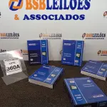 LOTE 360 - 05 REFLETORES LED AMBIENTE EXTERNO 100W. (NOVO), (NO ESTADO) ATENÇÃO! FAZER A VISITAÇÃO ANTES DE ARREMATAR, NÃO SABEMOS SE FUNCIONA. LEILÃO NÃO TEM GARANTIA E NEM DEVOLUÇÃO, SUJEITO A POSSÍVEIS AVARIAS VISÍVEIS/OCULTAS E/OU AUSÊNCIA DE COMPONENTES.