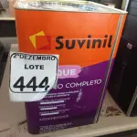 LOTE 444 - 01 LATA DE TINTA FOSCO BRANCO NEVE 18L MARCA SUVINIL. (NO ESTADO) ATENÇÃO! FAZER A VISITAÇÃO ANTES DE ARREMATAR, NÃO SABEMOS SE FUNCIONA. LEILÃO NÃO TEM GARANTIA E NEM DEVOLUÇÃO, SUJEITO A POSSÍVEIS AVARIAS VISÍVEIS/OCULTAS E/OU AUSÊNCIA DE COMPONENTES.
