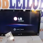 LOTE 336 - 01 TV 42” MARCA LG. (NO ESTADO) ATENÇÃO! FAZER A VISITAÇÃO ANTES DE ARREMATAR, NÃO SABEMOS SE FUNCIONA. LEILÃO NÃO TEM GARANTIA E NEM DEVOLUÇÃO, SUJEITO A POSSÍVEIS AVARIAS VISÍVEIS/OCULTAS E/OU AUSÊNCIA DE COMPONENTES.