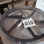 LOTE 510 - 01 RODA P/MOTO CG ARO “17 PARA QUALQUER CG (NOVO). (NO ESTADO) ATENÇÃO! FAZER A VISITAÇÃO ANTES DE ARREMATAR, NÃO SABEMOS SE FUNCIONA. LEILÃO NÃO TEM GARANTIA E NEM DEVOLUÇÃO, SUJEITO A POSSÍVEIS AVARIAS VISÍVEIS/OCULTAS E/OU AUSÊNCIA DE COMPONENTES.