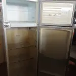 LOTE 363 - 01 GELADEIRA MARCA DACO 220V. (NO ESTADO) ATENÇÃO! FAZER A VISITAÇÃO ANTES DE ARREMATAR, NÃO SABEMOS SE FUNCIONA. LEILÃO NÃO TEM GARANTIA E NEM DEVOLUÇÃO, SUJEITO A POSSÍVEIS AVARIAS VISÍVEIS/OCULTAS E/OU AUSÊNCIA DE COMPONENTES.