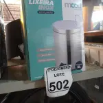 LOTE 502 - 01 LIXEIRA EM INOX COM PEDAL 5L MARCA MOOD. (NO ESTADO) ATENÇÃO! FAZER A VISITAÇÃO ANTES DE ARREMATAR, NÃO SABEMOS SE FUNCIONA. LEILÃO NÃO TEM GARANTIA E NEM DEVOLUÇÃO, SUJEITO A POSSÍVEIS AVARIAS VISÍVEIS/OCULTAS E/OU AUSÊNCIA DE COMPONENTES.